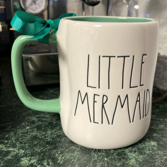 Rae Dunn Disney Princess Little Mermaid Ariel Flounder Mug New tag - Picture 3 of 6